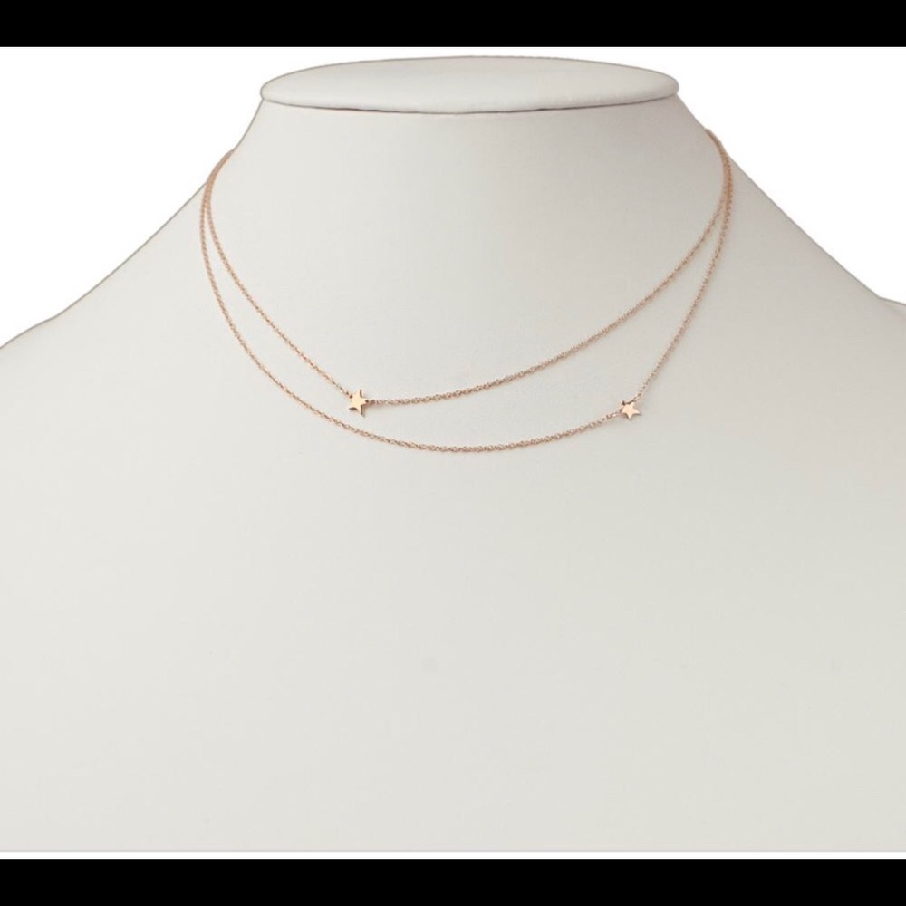 Jennifer Zeuner star double necklace
